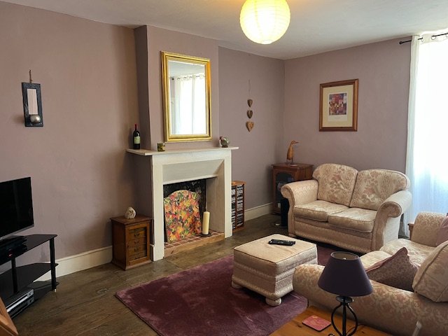 Image No.4-5 Bed House for sale