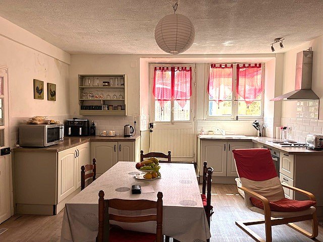 Image No.5-5 Bed House for sale