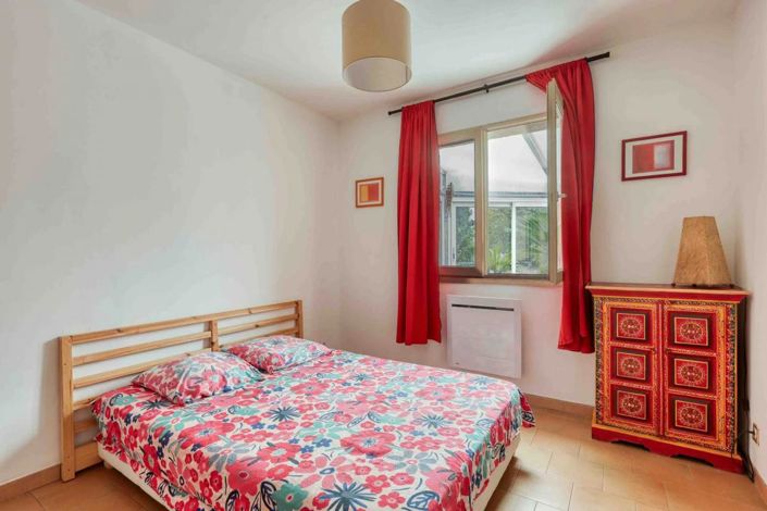 Image No.15-5 Bed House for sale