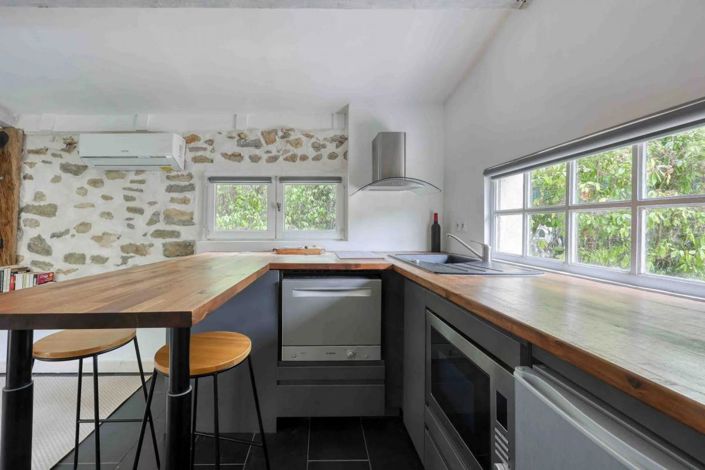 Image No.19-5 Bed House for sale