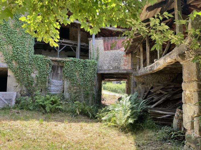 Image No.3-2 Bed Property for sale