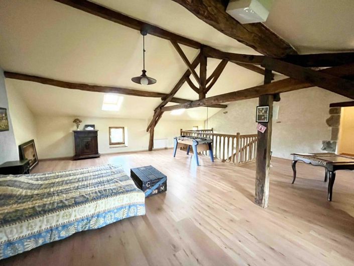 Image No.16-3 Bed Property for sale