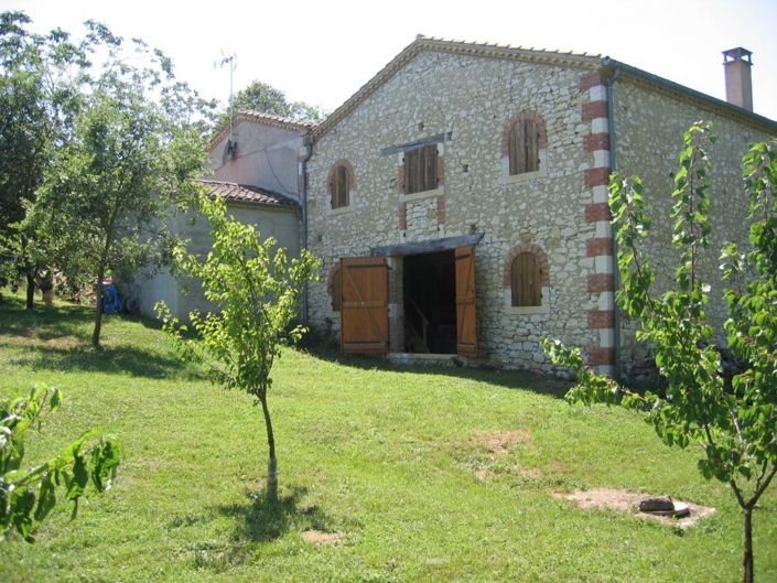 Image No.20-3 Bed Property for sale