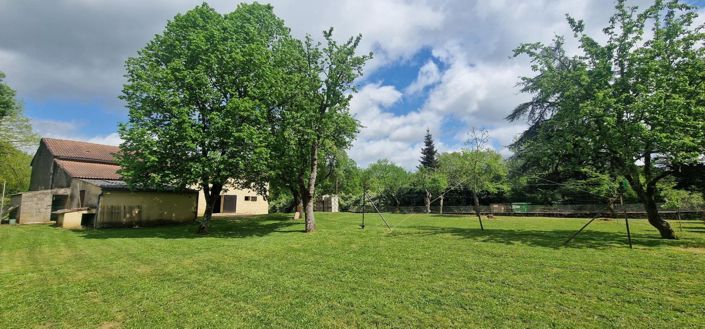 Image No.3-3 Bed Property for sale