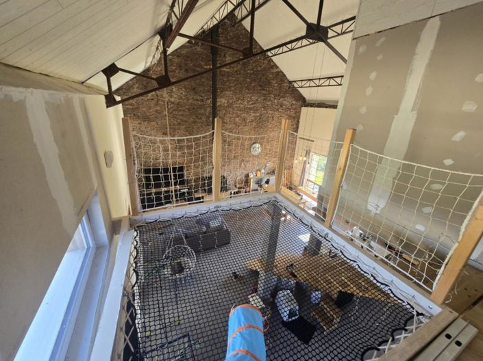 Image No.12-10 Bed Property for sale