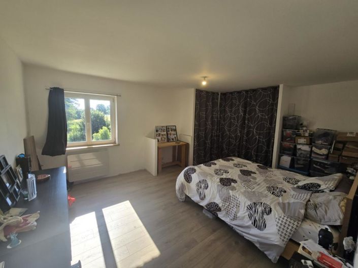 Image No.8-10 Bed Property for sale