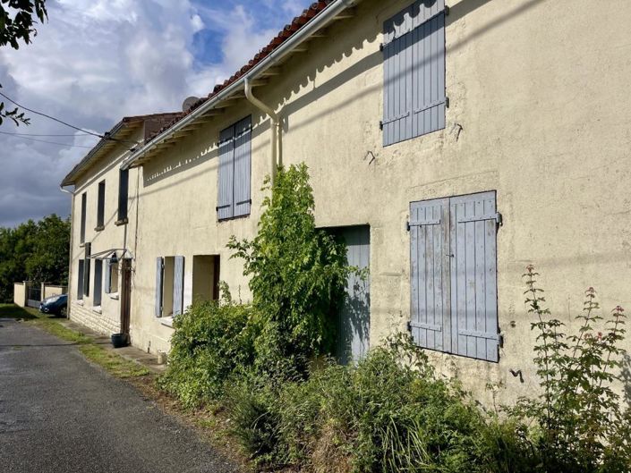 Image No.1-3 Bed House for sale