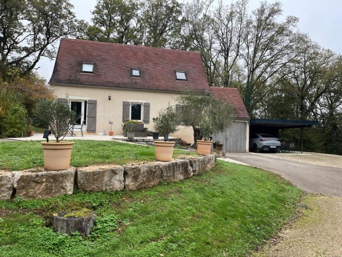 Image No.1-3 Bed House for sale