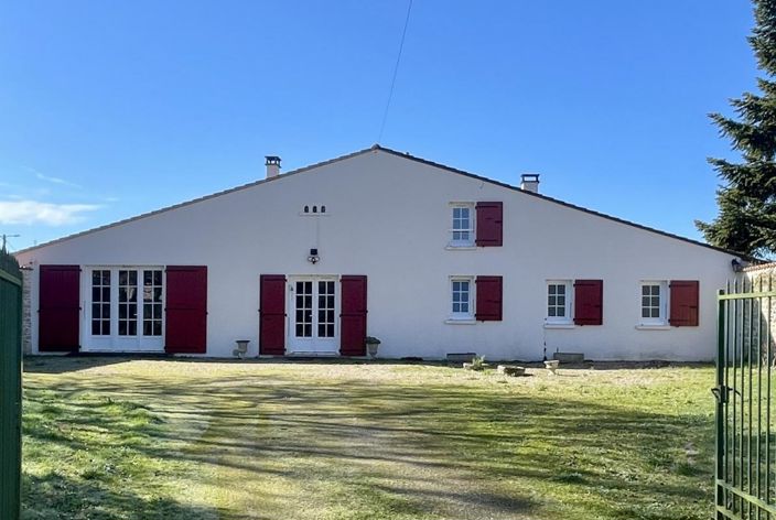 Image No.1-3 Bed Property for sale