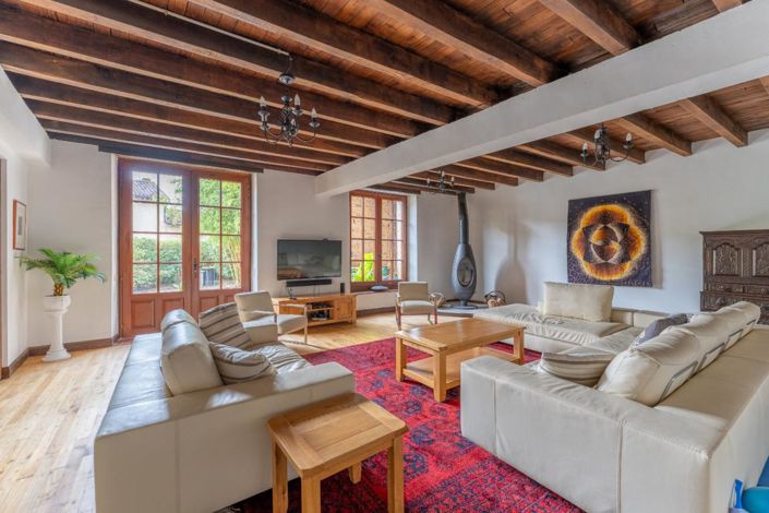 Image No.2-7 Bed House for sale