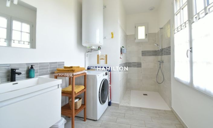 Image No.16-3 Bed House for sale