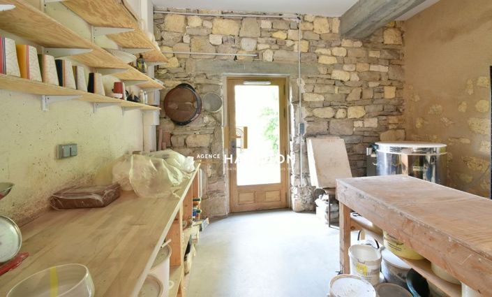 Image No.18-3 Bed House for sale