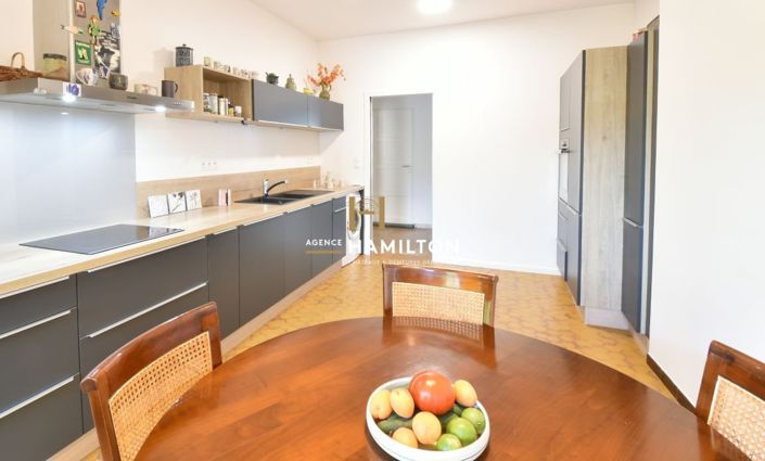 Image No.7-3 Bed House for sale