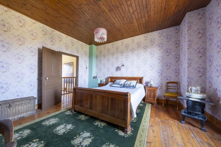 Image No.13-5 Bed Property for sale