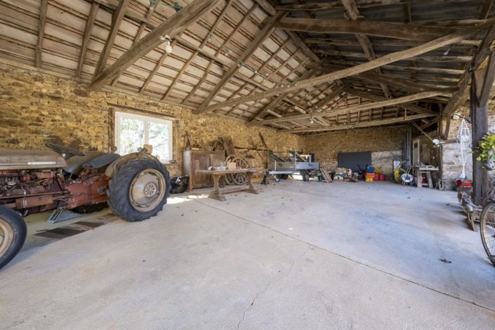 Image No.15-5 Bed Property for sale