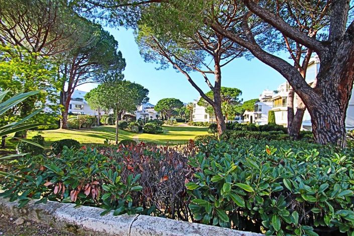 Image No.14-3 Bed Townhouse for sale