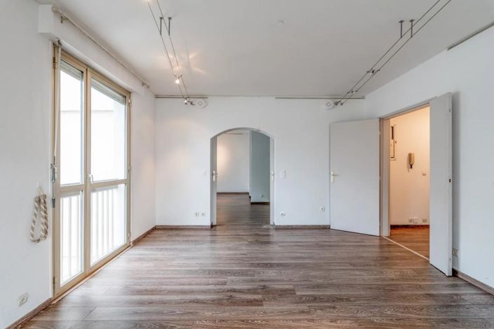 Image No.3-3 Bed Townhouse for sale