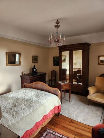 Image No.12-3 Bed House for sale