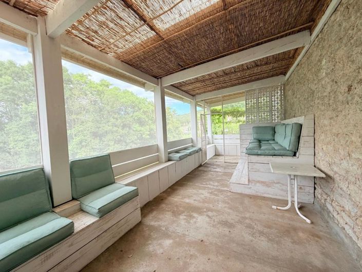 Image No.9-5 Bed Property for sale