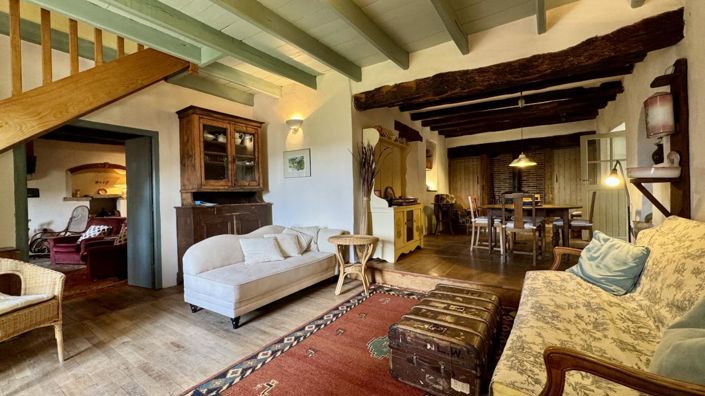 Image No.10-4 Bed House for sale