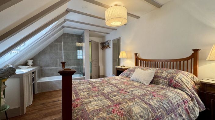 Image No.7-4 Bed House for sale