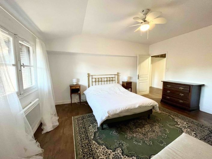 Image No.13-3 Bed House for sale