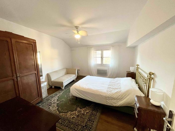 Image No.14-3 Bed House for sale