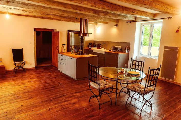 Image No.4-2 Bed Property for sale