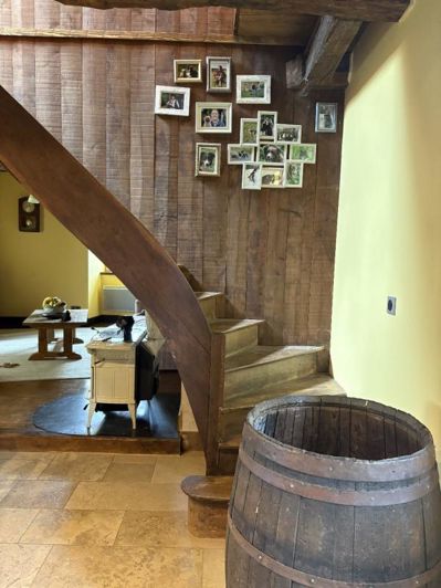 Image No.9-2 Bed Property for sale