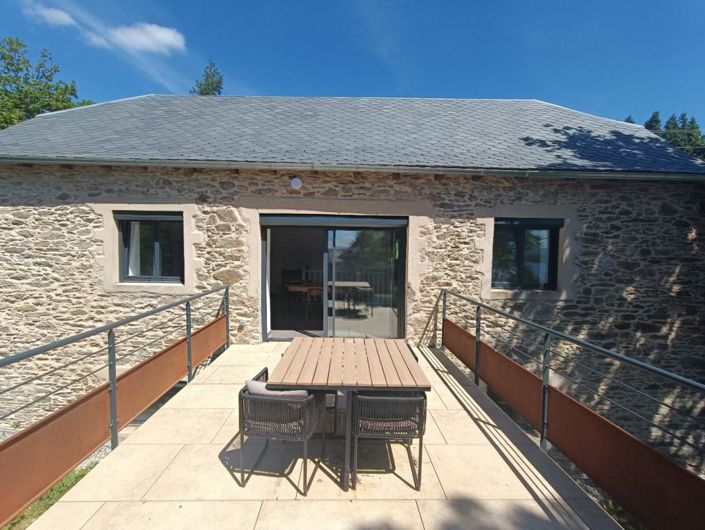 Image No.18-4 Bed House for sale