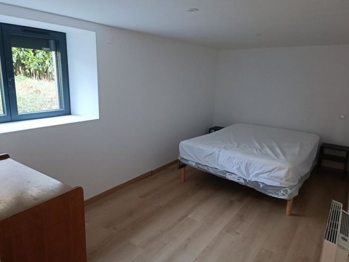 Image No.9-4 Bed House for sale