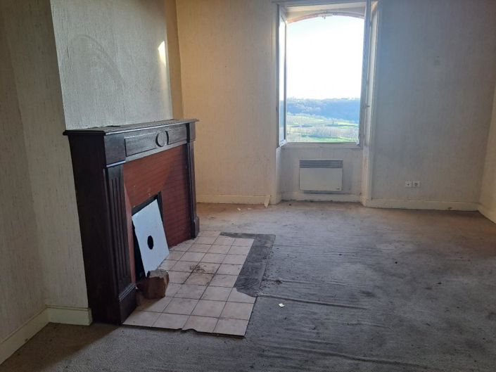 Image No.6-4 Bed Property for sale