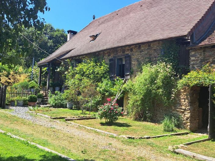 Image No.1-Propriété de 2 chambres à vendre à Meuzac