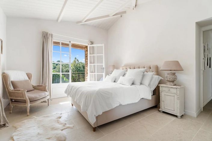 Image No.12-5 Bed Villa for sale