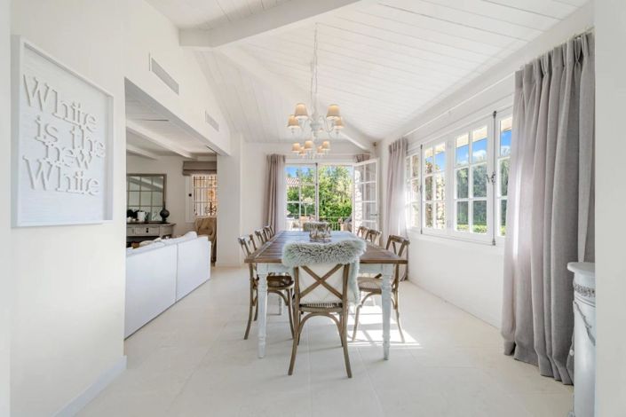 Image No.8-5 Bed Villa for sale