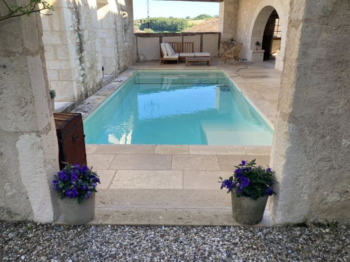 Image No.2-4 Bed House for sale