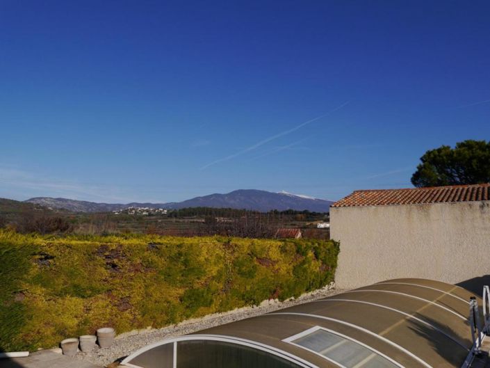 Image No.9-5 Bed Property for sale