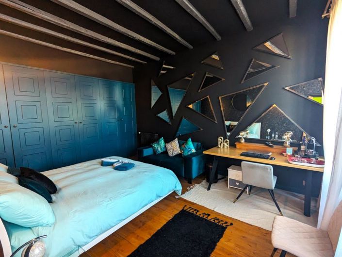 Image No.15-3 Bed Property for sale