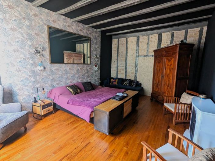 Image No.16-3 Bed Property for sale