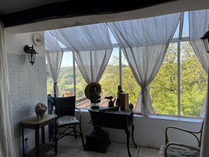 Image No.12-4 Bed House for sale