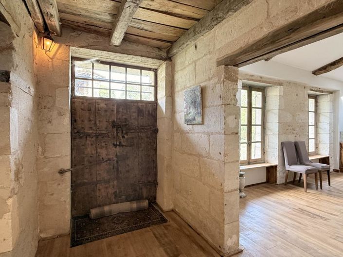 Image No.15-4 Bed Property for sale