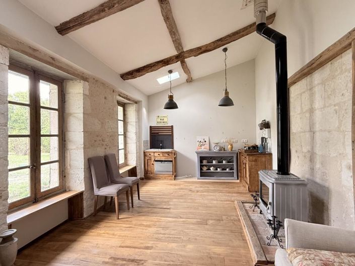 Image No.16-4 Bed Property for sale