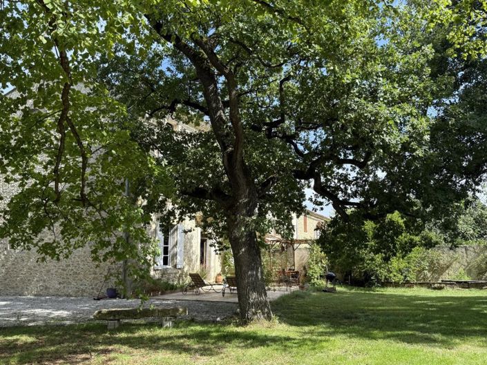 Image No.5-6 Bed House for sale