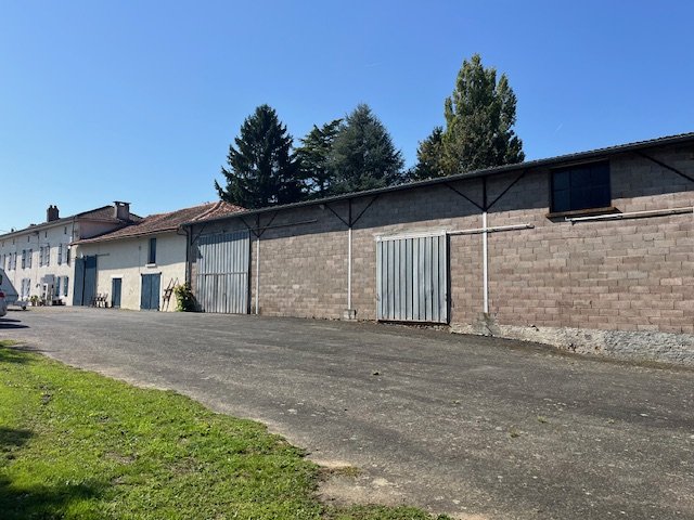 Image No.2-5 Bed Property for sale