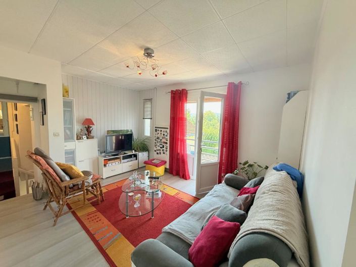 Image No.2-Propriété de 3 chambres à vendre à Lamagdelaine