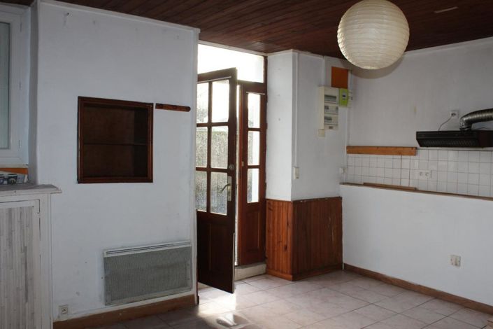 Image No.19-1 Bed Property for sale