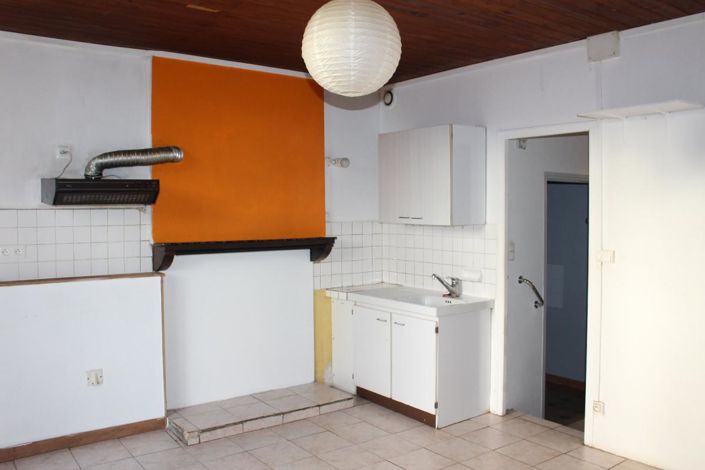 Image No.9-1 Bed Property for sale