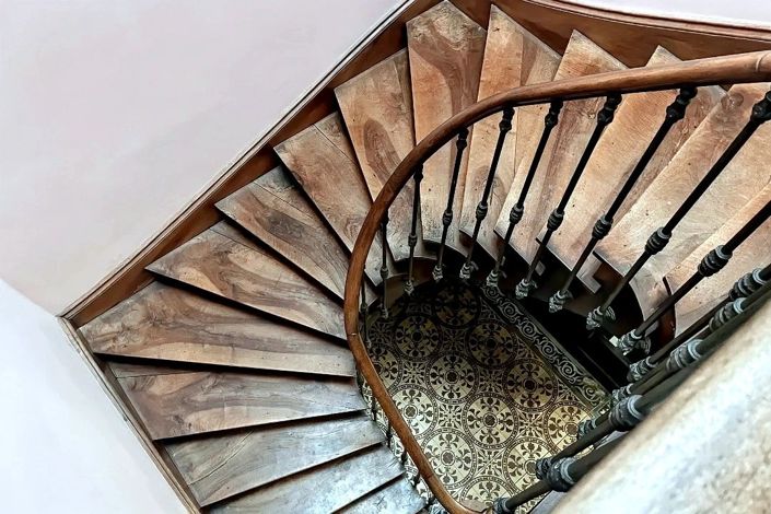 Image No.11-6 Bed House for sale