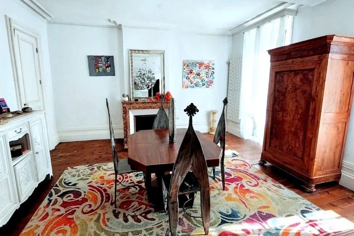 Image No.5-6 Bed House for sale