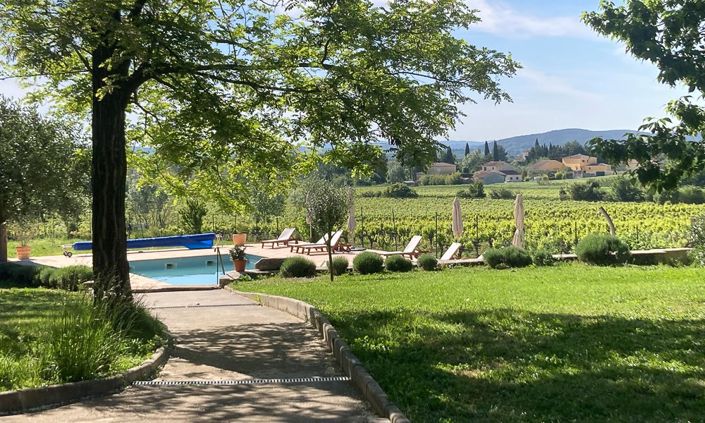 Image No.7-18 Bed Maisonette for sale